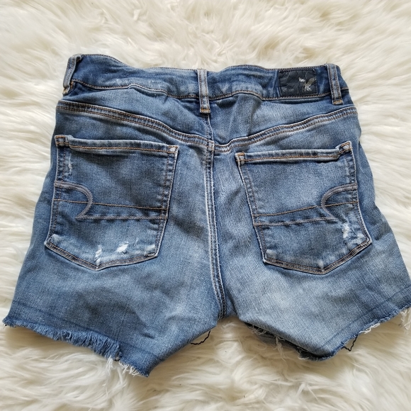 American Eagle Distressed Hi Rise Shortie - Picture 6 of 8